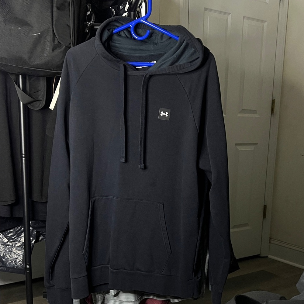Under Armour Men's Charcoal Hoodie